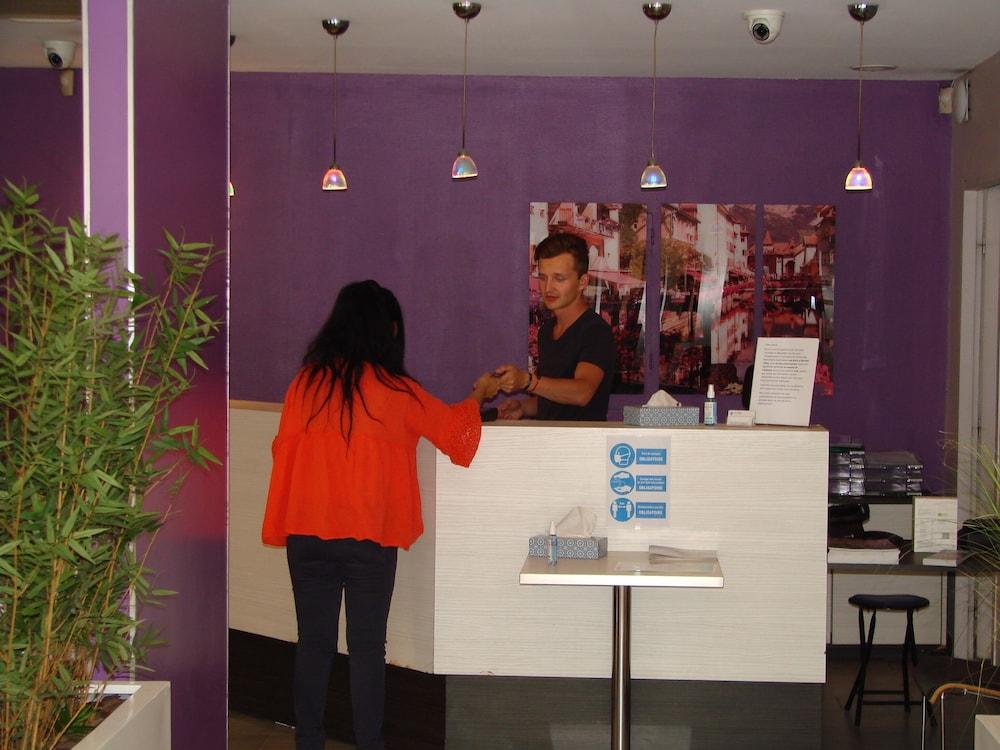 Icone Hotel - Annecy Luaran gambar